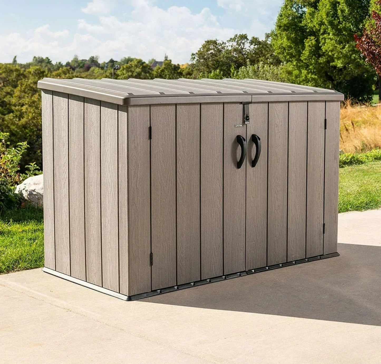 Outdoor Storage Box Hard Plastic Horizontal Storage Shed 561 Gallon 71"