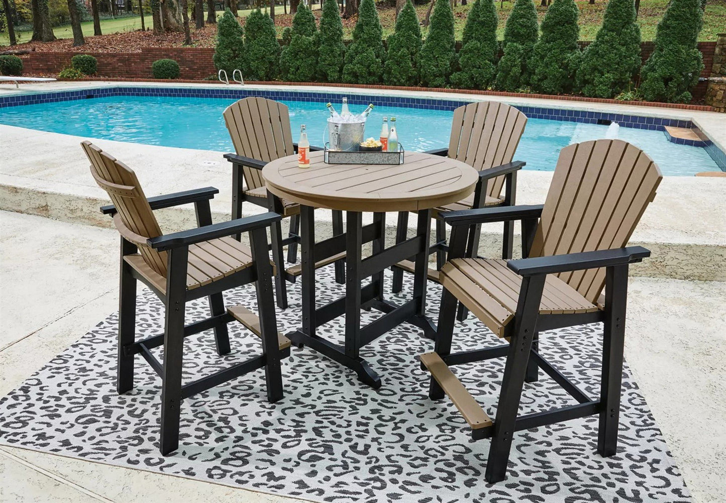 Outdoor Heavy Duty 45" Tall Round Bar Table