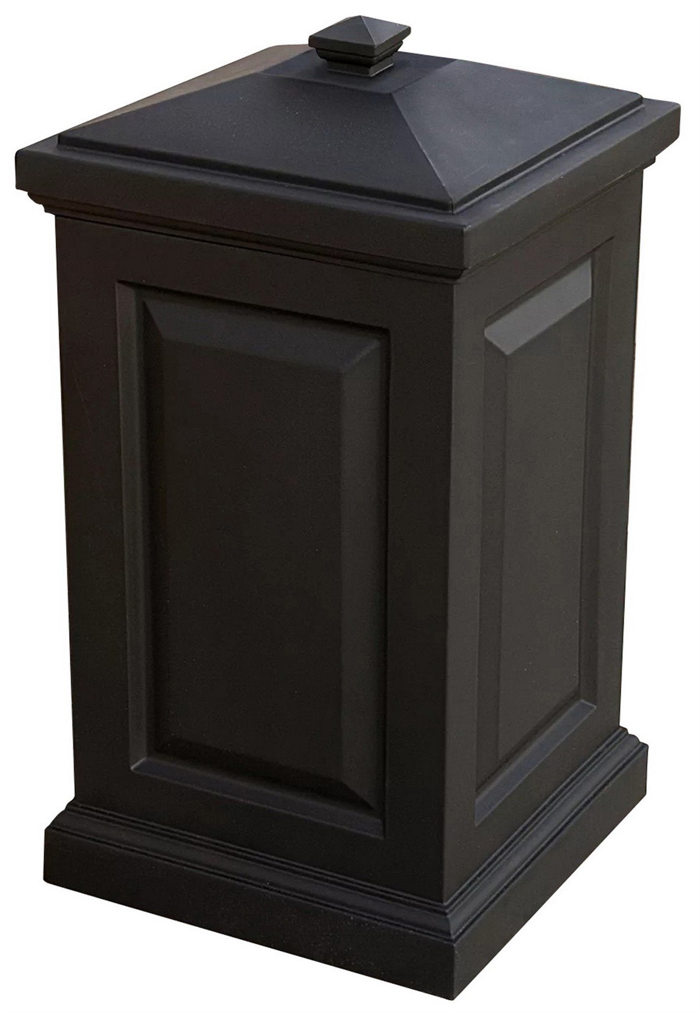 Berkshire Outdoor Plastic Hideaway Storage Bin