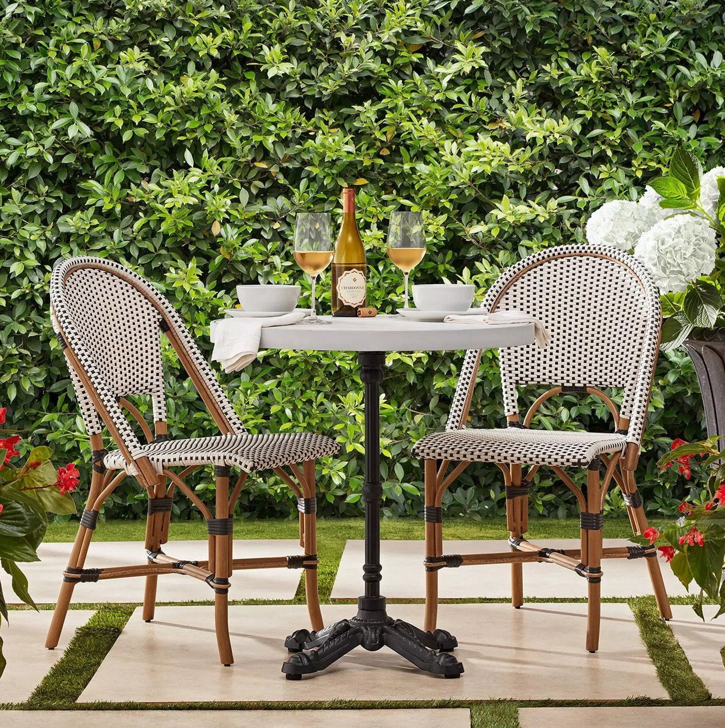 Outdoor Wicker Table 3-Piece Bistro Café Dining Set